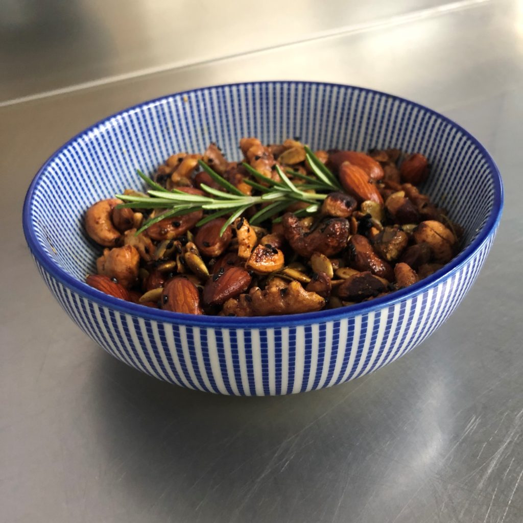 Seasonal spicy nuts